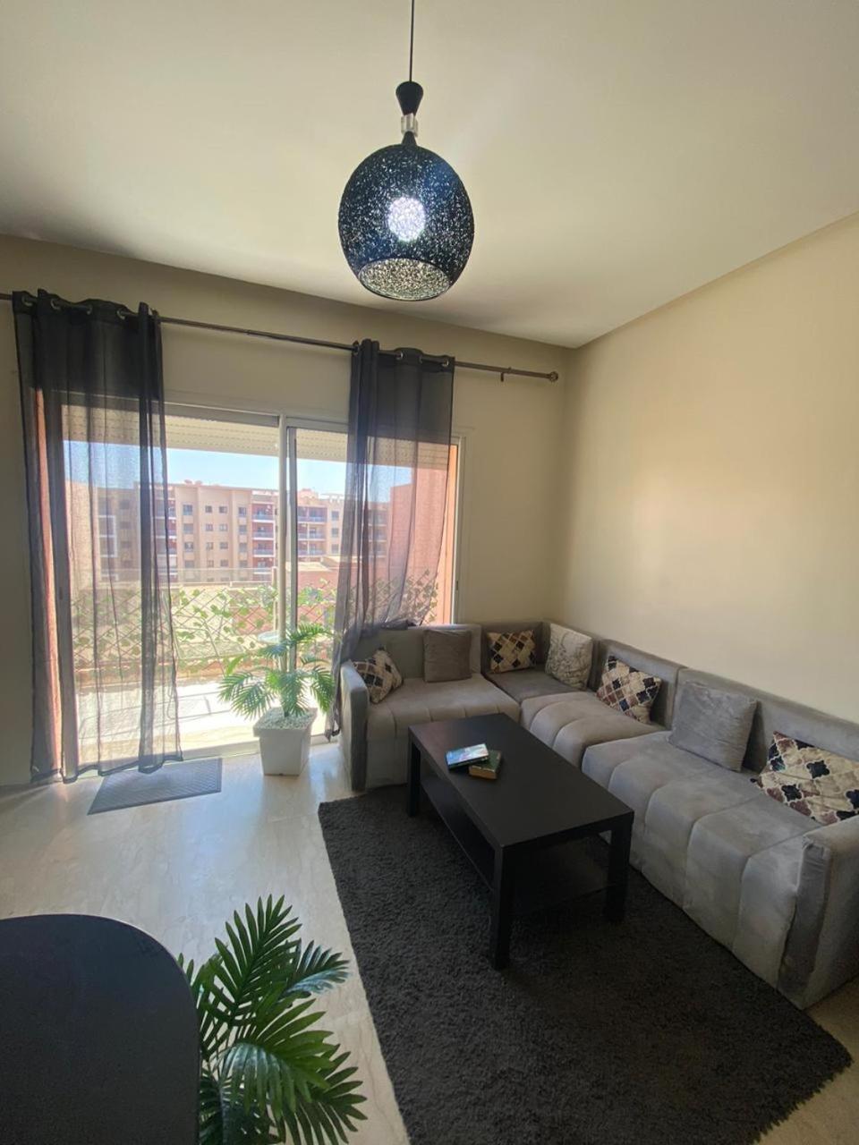 Cosy Appartement Au Centre De Marrakech มาร์ราเกช ภายนอก รูปภาพ